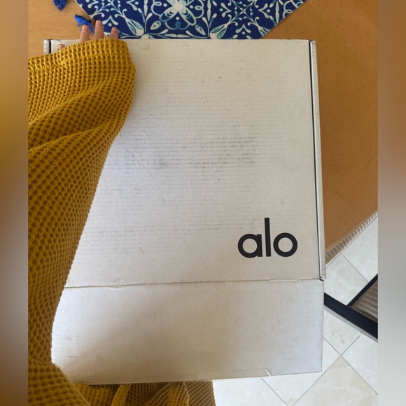 ALO YOGA Sheer Mini Black Tote - Picture 4 of 8